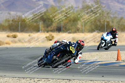 media/Jan-09-2022-SoCal Trackdays (Sun) [[2b1fec8404]]/Turn 6 (1035am)/